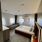 Aparthotel Abone 2*
